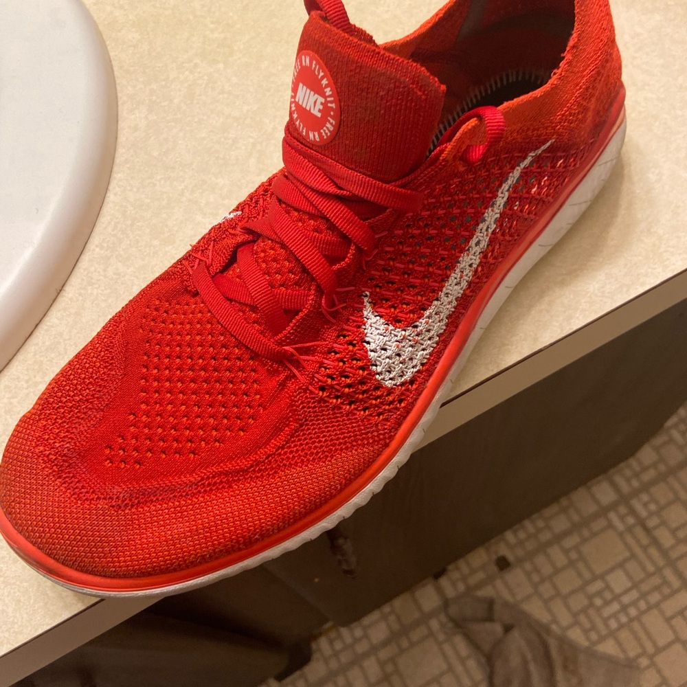 Nike Crimson Knit Running Shoes